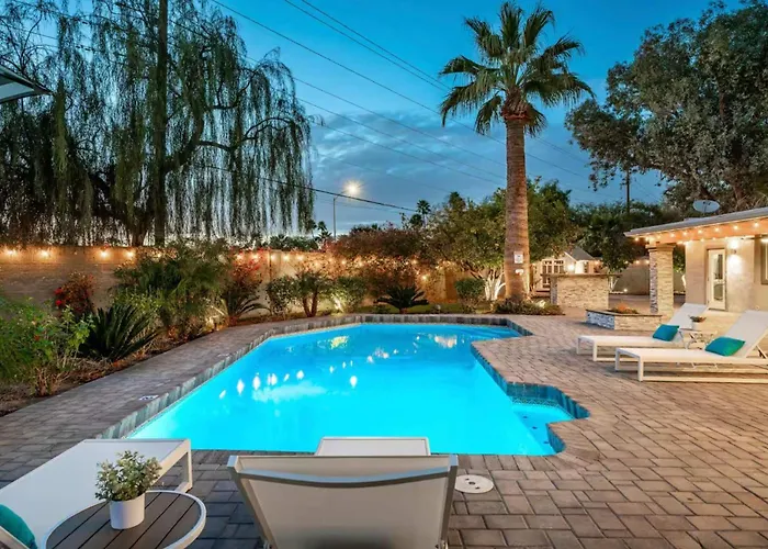 Holiday home Family Pool House Oasis With Game Phoenix